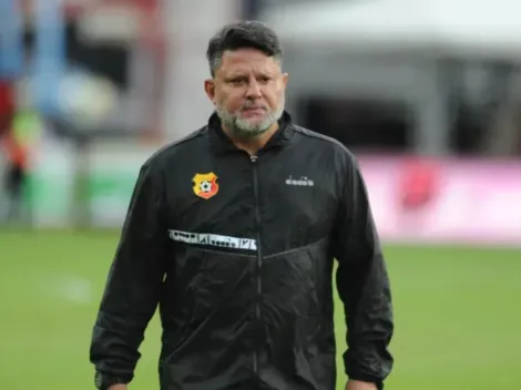 Jafet Soto lo quería como DT, pero en su club le cerraron las puertas