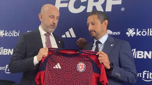 Hierro ya dejó su puesto.