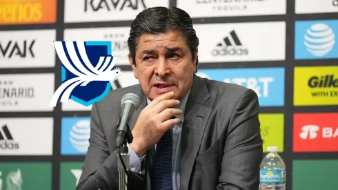 Luis Fernando Tena al mando de la Azul y Blanco