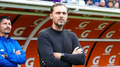 Andrés Carevic seguiría dirigiendo en Costa Rica.