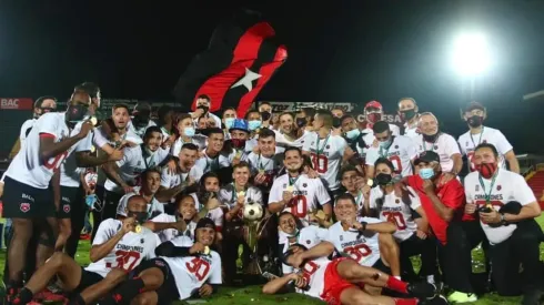 Campeón con Alajuelense se va a otro club de Costa Rica.