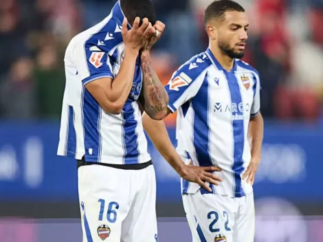 Situación preocupante: Kervin Arriaga se ve perjudicado en una crisis que lo dejaría sin club