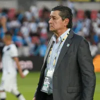 Luis Fernando Tena recibe su primer problema para iniciar su segundo proceso con la Selección de Guatemala