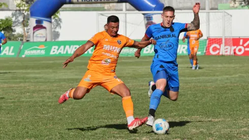 Los rojos y cebolleros van por la clasificación.