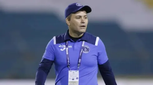 Javier López ha comenzado su barrida en Motagua.