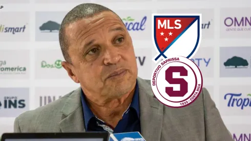 El futbolista tuvo pocos minutos con la camiseta morada.