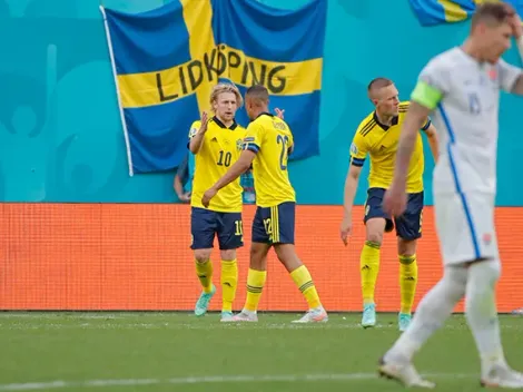 Video: Suecia vence a Eslovaquia y toma la cima del Grupo E