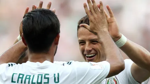 Chicharito y Carlos Vela ven cada vez más cerca que la Selección Mexicana se convierta en Campeona del Mundo | Getty Images.
