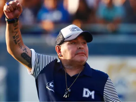 Napoli rinde homenaje a Maradona en el día de su cumpleaños