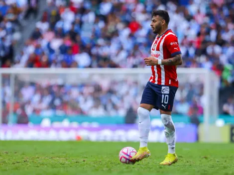 Alexis Vega revela la causa de su lesión en el Chivas vs San Luis