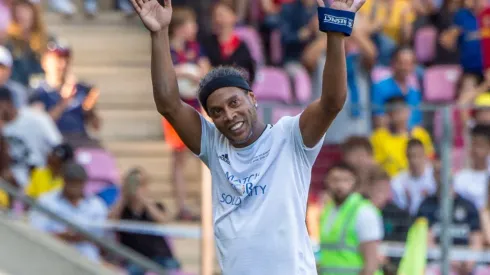 Hijo de Ronaldinho prueba suerte – Getty Images. 
