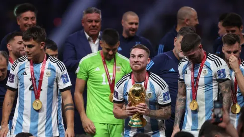 Alexis Mac Allister conquistó el Mundial junto a Messi – Getty Images
