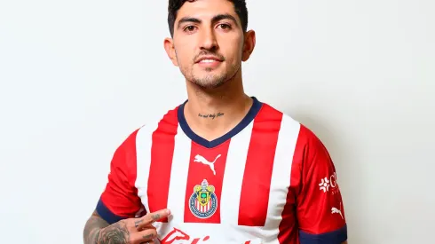 Víctor Guzmán, jugador de Chivas – Instagram @pochoguzman95
