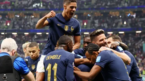 Varane se retira de la Selección Francesa

