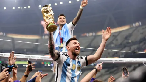 Lionel Messi levantando la Copa del Mundo-Getty Images
