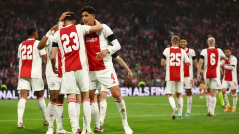 Ajax no se da por vencido. Fuente: Getty
