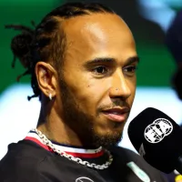 Lewis Hamilton se echa al público mexicano a la bolsa con épica declaración a favor de Checo Pérez