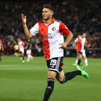 DT del Feyenoord aplaude la evolución de Santi Giménez en el club