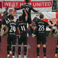Jugadores del West Ham ENFRENTAN a Ultras del AZ Alkmaar para defender a sus familias | VIDEO