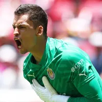 Chivas patea al Wacho ¡Hay nuevo portero para Leagues Cup!