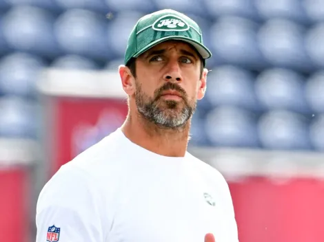Aaron Rodgers critica a la línea ofensiva de los Jets