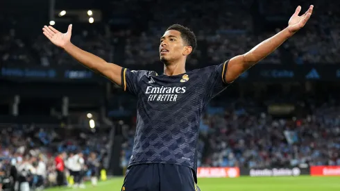 VIGO, SPAIN – AUGUST 25: Jude Bellingham of Real Madrid celebrates after scoring the team's first goal during the LaLiga EA Sports match between Celta Vigo and Real Madrid CF at Estadio Balaidos on August 25, 2023 in Vigo, Spain. (Photo by Juan Manuel Serrano Arce/Getty Images)
