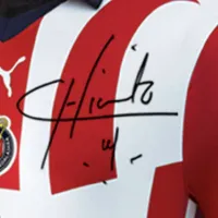 Chivas lanza jersey ESPECIAL Y AUTOGRAFIADO de Chicharito Hernández ¡esto cuesta!