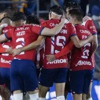 Fernando Gago no convocó a varios referentes para el debut de Chivas en Concachampions