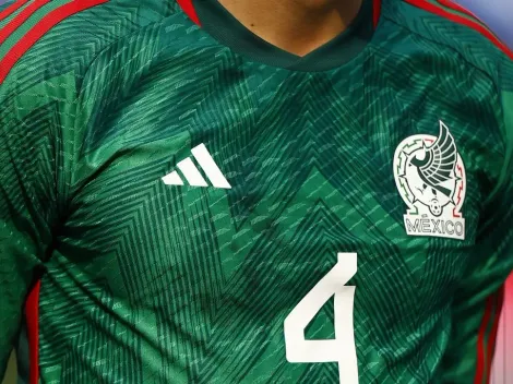 ¿Se inspiraron en el Tri? Un equipo de Indonesia presentó camiseta similar a la de la Selección Mexicana