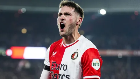 Santi volvió a anotar un golazo con el Feyenoord – Imago
