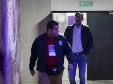 Fernando Hierro explota contra árbitros, tras duelo de Chivas