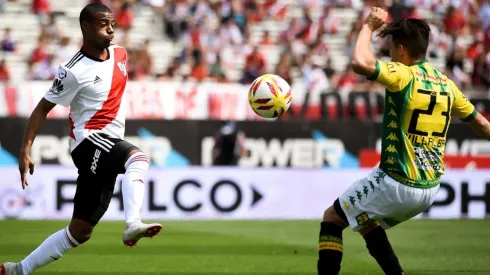 El volante de River fue reemplazado por Cristian Ferreira.