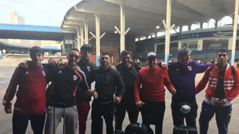 Decenas de hinchas llegaron esta mañana a la estación Rodoviaria Central. (FOTO: LPM)