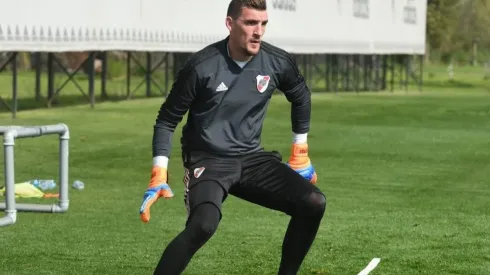 Armani se encuentra preparado para jugar un duelo decisivo ante Boca.