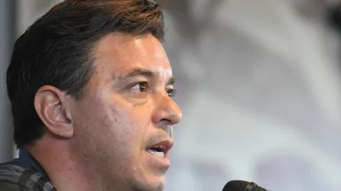 Gallardo intentó calmar a la sociedad.