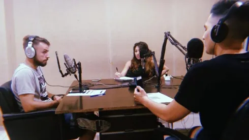 LPM Radio, todos los miércoles de 22 a 00 horas por Radio y Punto.