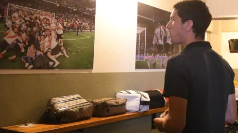 River fue recibido en el Campus de Maldonado con una decoración de vestuario especial.