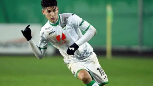 Carrascal jugando para el Karpaty Lviv.