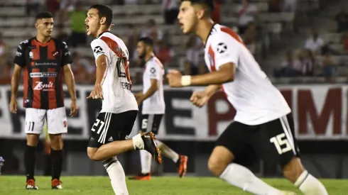 Cristian Ferreira marcó un gran gol desde afuera del área.