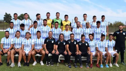 El plantel de Argentino de Merlo, rival de River en Copa Argentina.