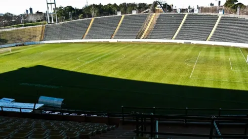 River tan sólo visitó de forma oficial al Tiburón en abril de 2012, por la B Nacional: empataron 1 a 1.