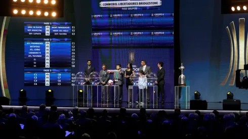 Desde las 21:30 horas, en Asunción, comienza la ceremonia