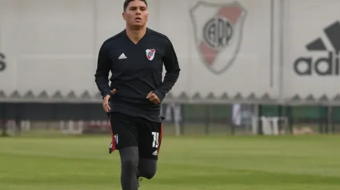 Gallardo aseguró que a finales de septiembre espera tener disponible a Juanfer