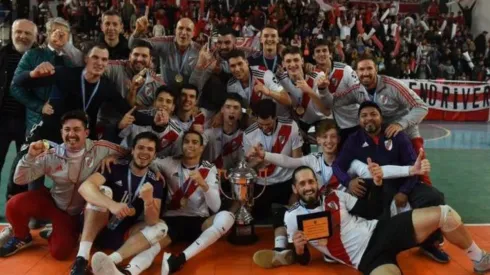 El Vóley de River se subió al podio más alto.