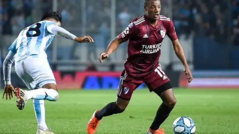 De La Cruz, envuelto en un problema en Paraguay.