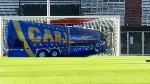 El esquema elegido por Alfaro para jugar ante el River de Gallardo fue extremadamente defensivo.