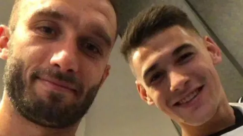 El Chino y Germán se fotografiaron juntos en la concentración del elenco albiceleste.