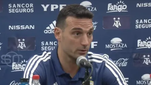 El entrenador del elenco albiceleste hizo una "mención especial" a la labor del Chino.