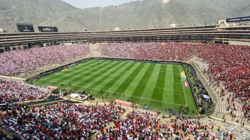 Los primeros hinchas de River ya ingresan al estadio