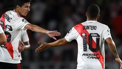 El empate de Juanfer le sirvió a River para seguir como único puntero.